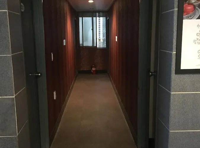 Midojang Motel *